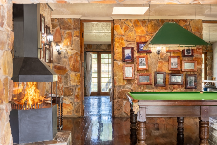 5 Bedroom Property for Sale in Uitenhage Rural Eastern Cape